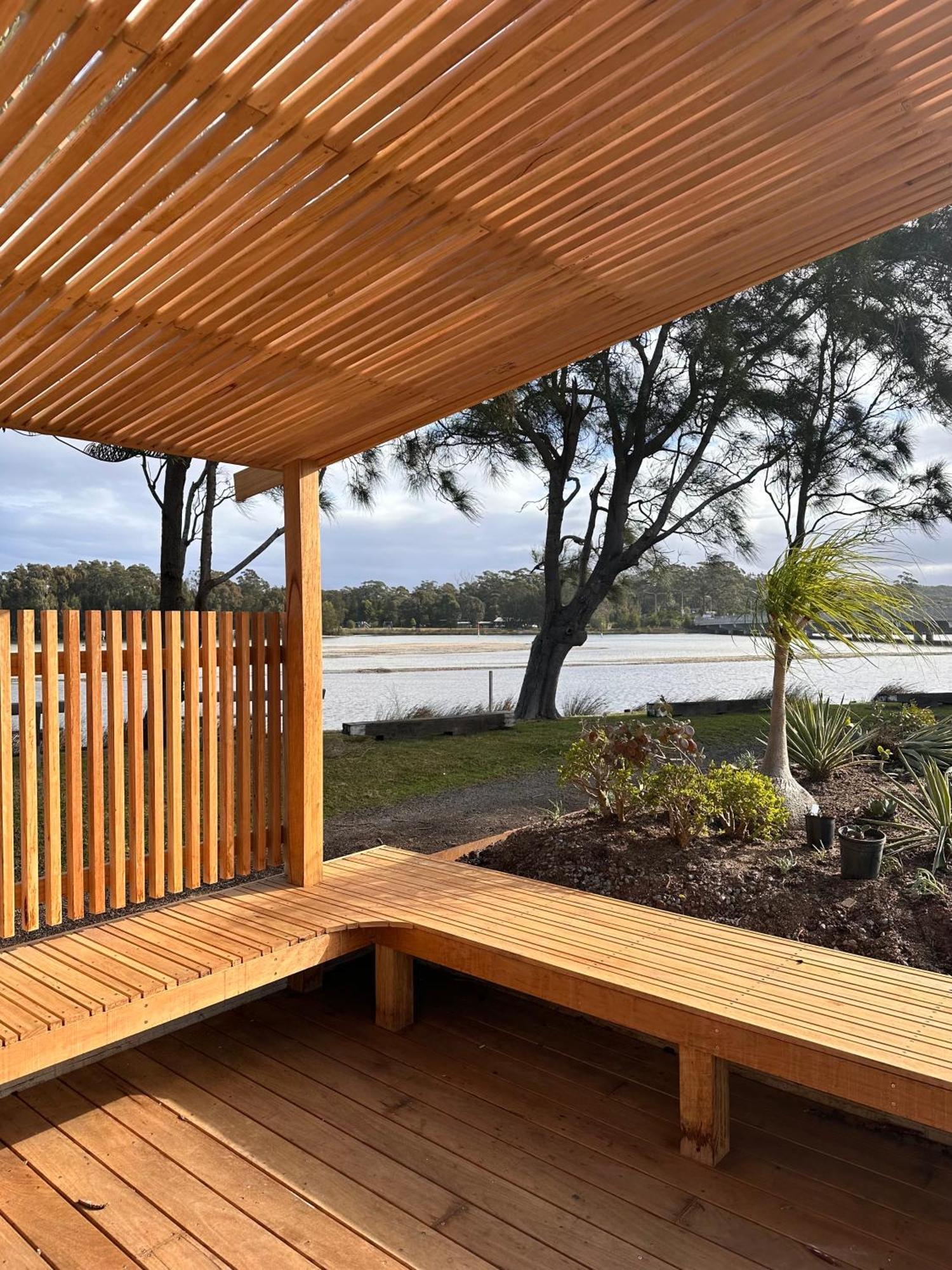 Archy'S On The Lake Burrill Lake Exterior foto